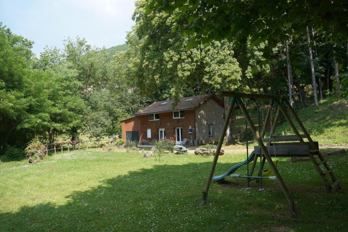 A L'Oree Du Bois - Chambres D'Hotes Hostun Exterior foto